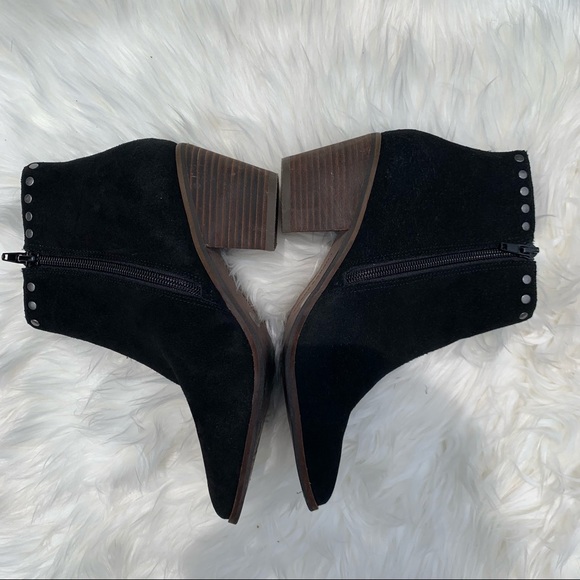 Lucky Brand Linnea Pointed Toe Studded Black Boot - Picture 3 of 9